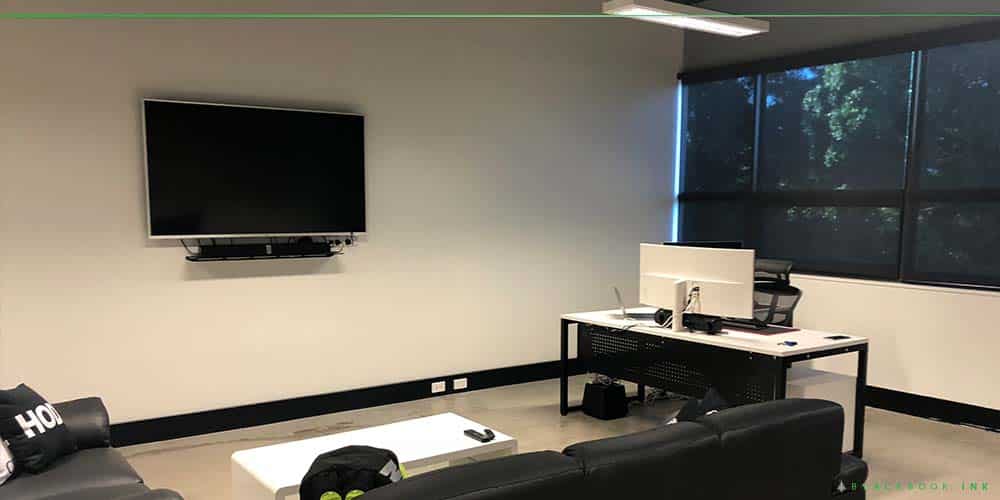 corporate-mural-before