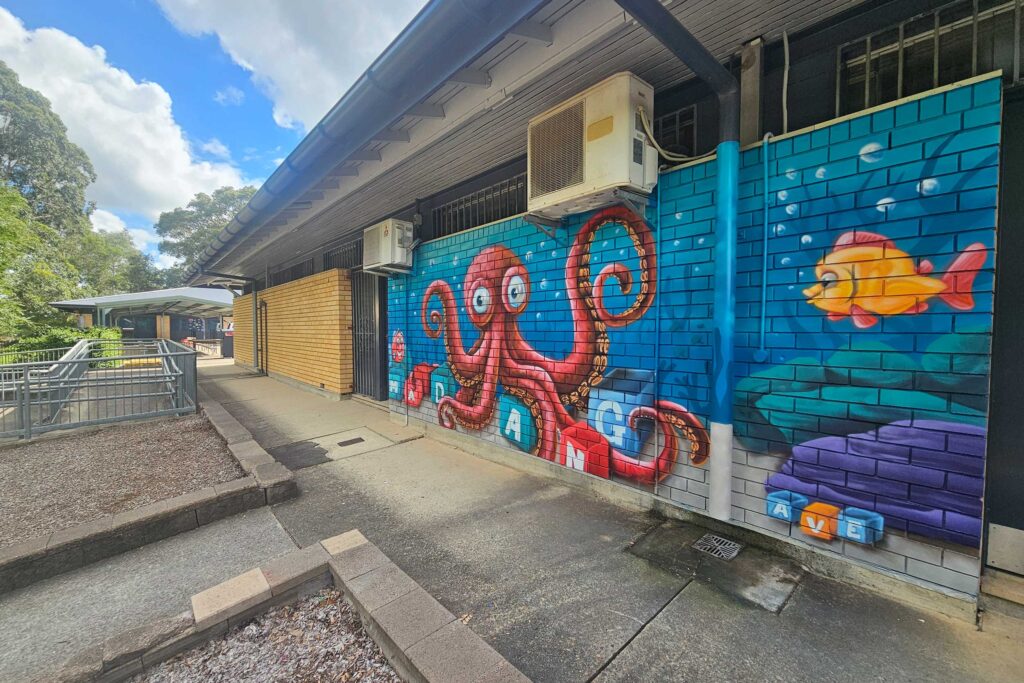 Madang-Ave-Mural-2 Octopus mural for Sydney School