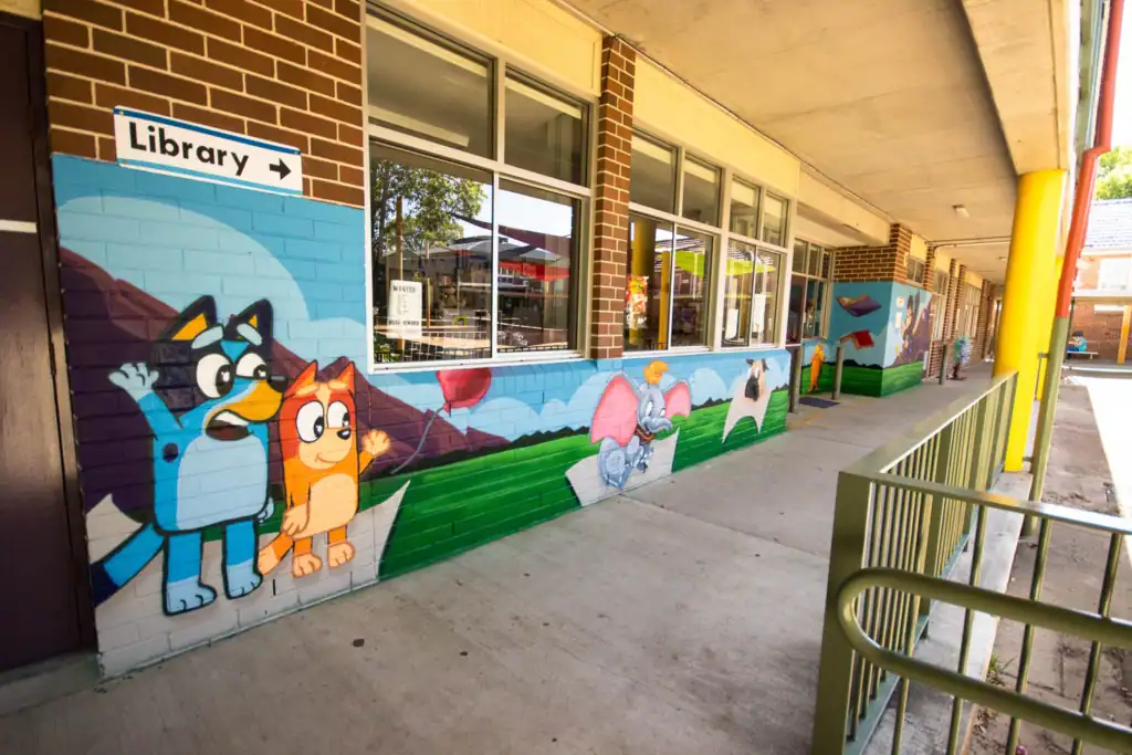 Library mural for public school in Sydney
